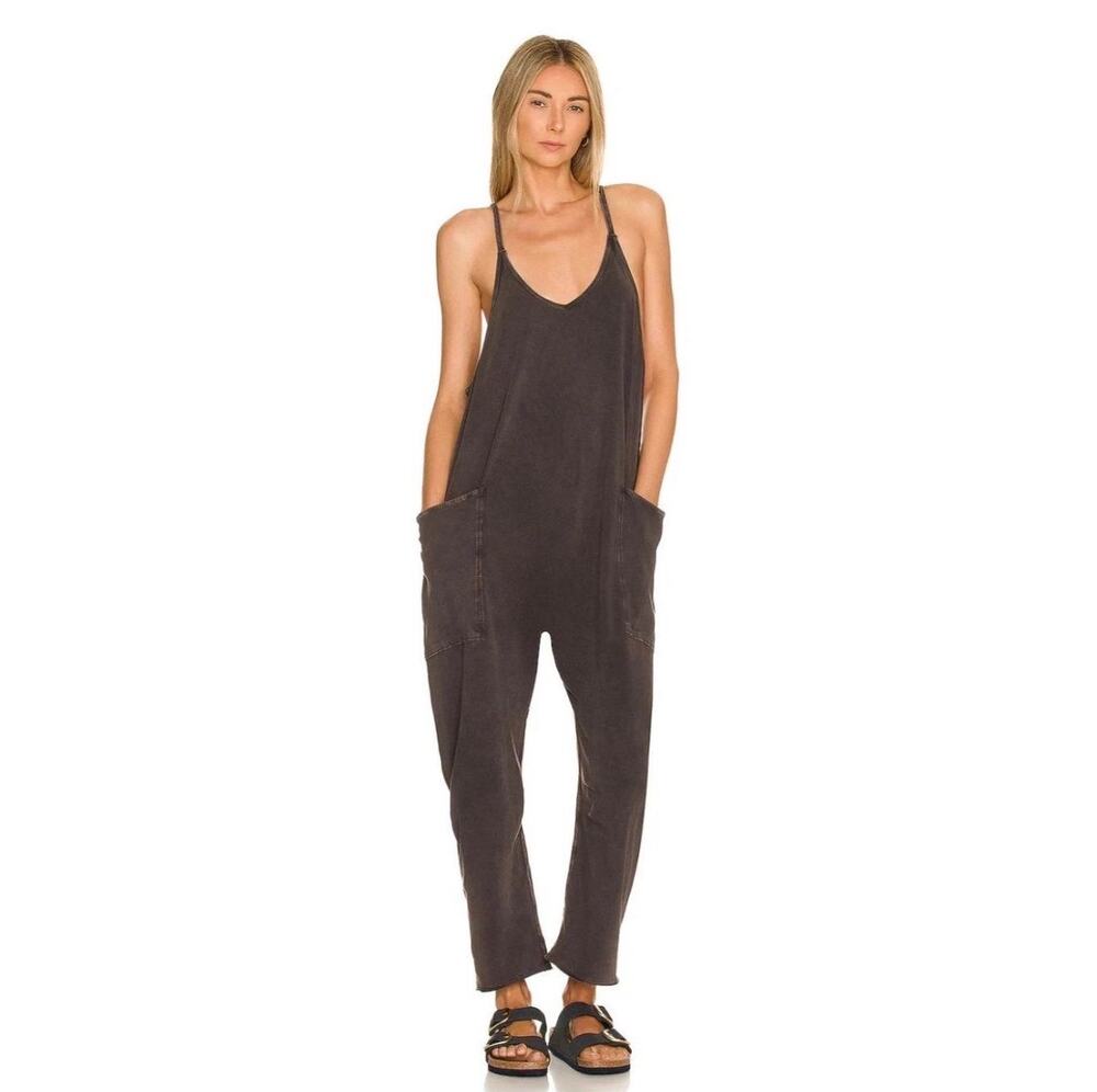 Free People Movement Black Hot Shot Jumpsuit relaxed slouchy dark wash Sz Large